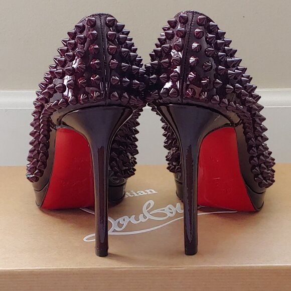 CHRISTIAN LOUBOUTIN Spikes Pumps - Picture 5 of 14